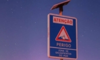 ΢˸ʹ ˺ѷʹ΢