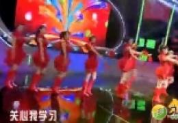 小苹果新年打脸歌被赞神曲