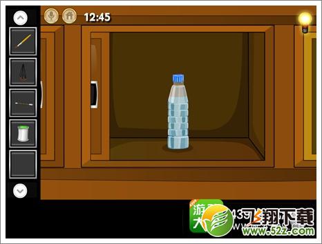 密室逃脱：神奇水