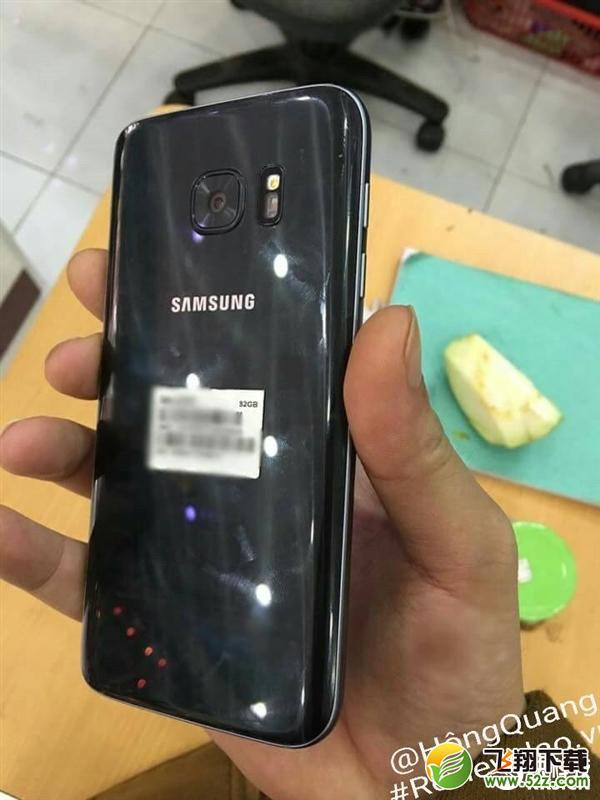 这就是三星新旗舰Galaxy S7 Edge！太逆天