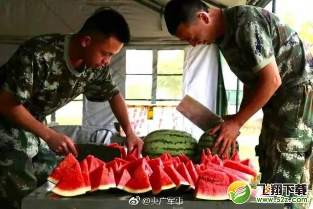 抗洪官兵伙食曝光 网友：就该这样而不是啃冷馒头