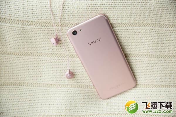 荣耀10和vivo y79哪个好_荣耀10和vivo y79评测对比