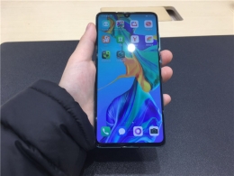 华为p30和iphone xs区别对比实用评测