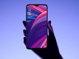 oppo reno和三星S10+区别对比实用评测