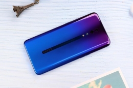 oppo reno z两张电信卡能同时使用吗？