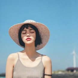 2019好看的短发女生头像图片 2019最新的短发女生头像精选