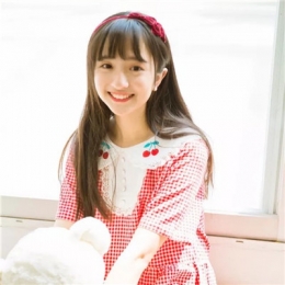 女生微笑有意境长发头像2019 女生唯美飘逸长发头像2019精选