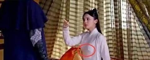 娜扎杨祐宁合影床照现场高清照片 娜扎遭张翰偏激粉丝狂骂