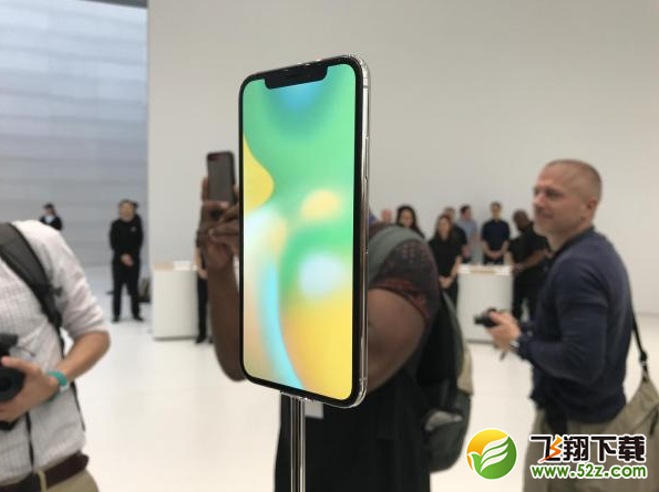 iPhone X现场实拍图一览 黑白正面没区别