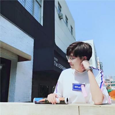 清爽干净的微信男生头像2018最新_微信头像男生帅气高清图片2018最新版
