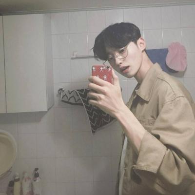 男生微信头像精选个性超拽小丑_霸气男生微信头像小丑独一无二